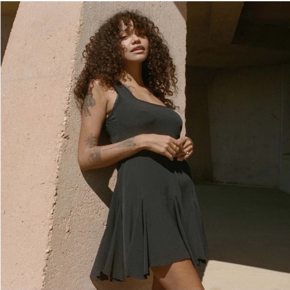 DÔEN Porto Dress Size Small, Black NWT
